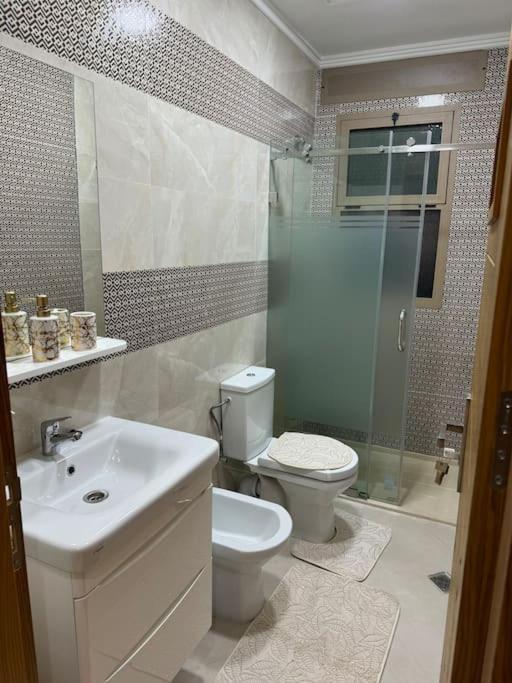 Family-Sized Cosy Apartment Larache Buitenkant foto